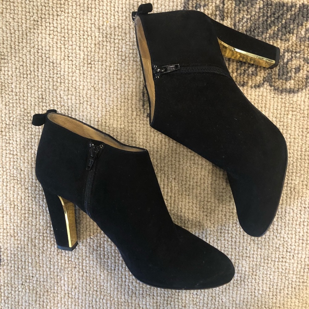 Kate Spade black booties with gold heel accent size 9